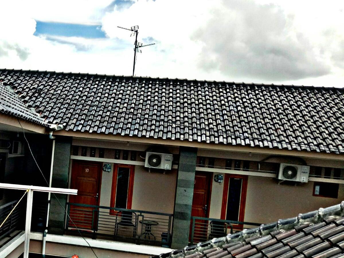 Wisma Andali Syariah Near Rsud Cideres Маджаленка Екстериор снимка